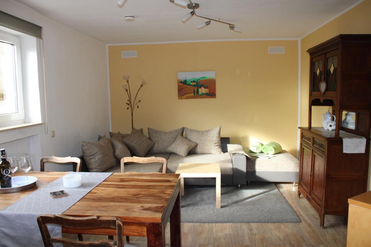 Ferienwohnung Am Eifelsteig, Golbach Kall 外观 照片